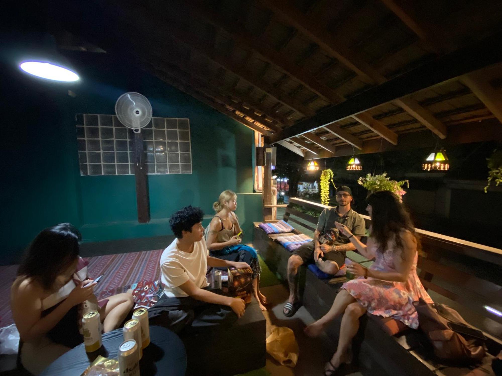 Chiang Mai Home Luaran gambar